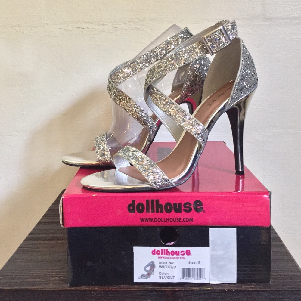 NEW Dollhouse Wicked Silver Sandals